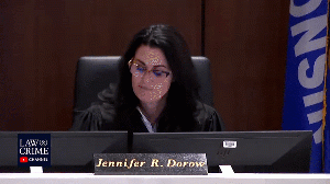 Grounz judge mommy.gif